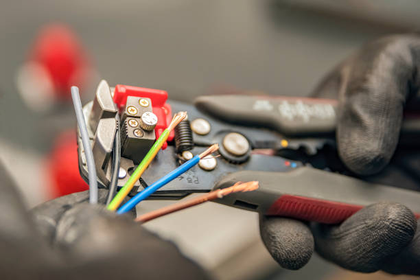 Best Electrical Contractors for Businesses  in Ddanelle, AR