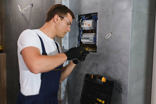 Professional Electrician in AR